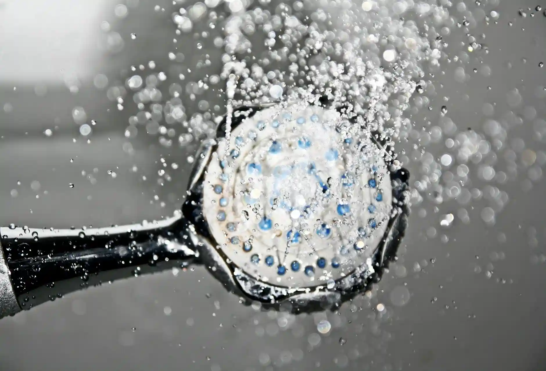 <a href="https://www.pexels.com/photo/black-shower-head-switched-on-161502/">Photo by Pixabay on Pexels</a>